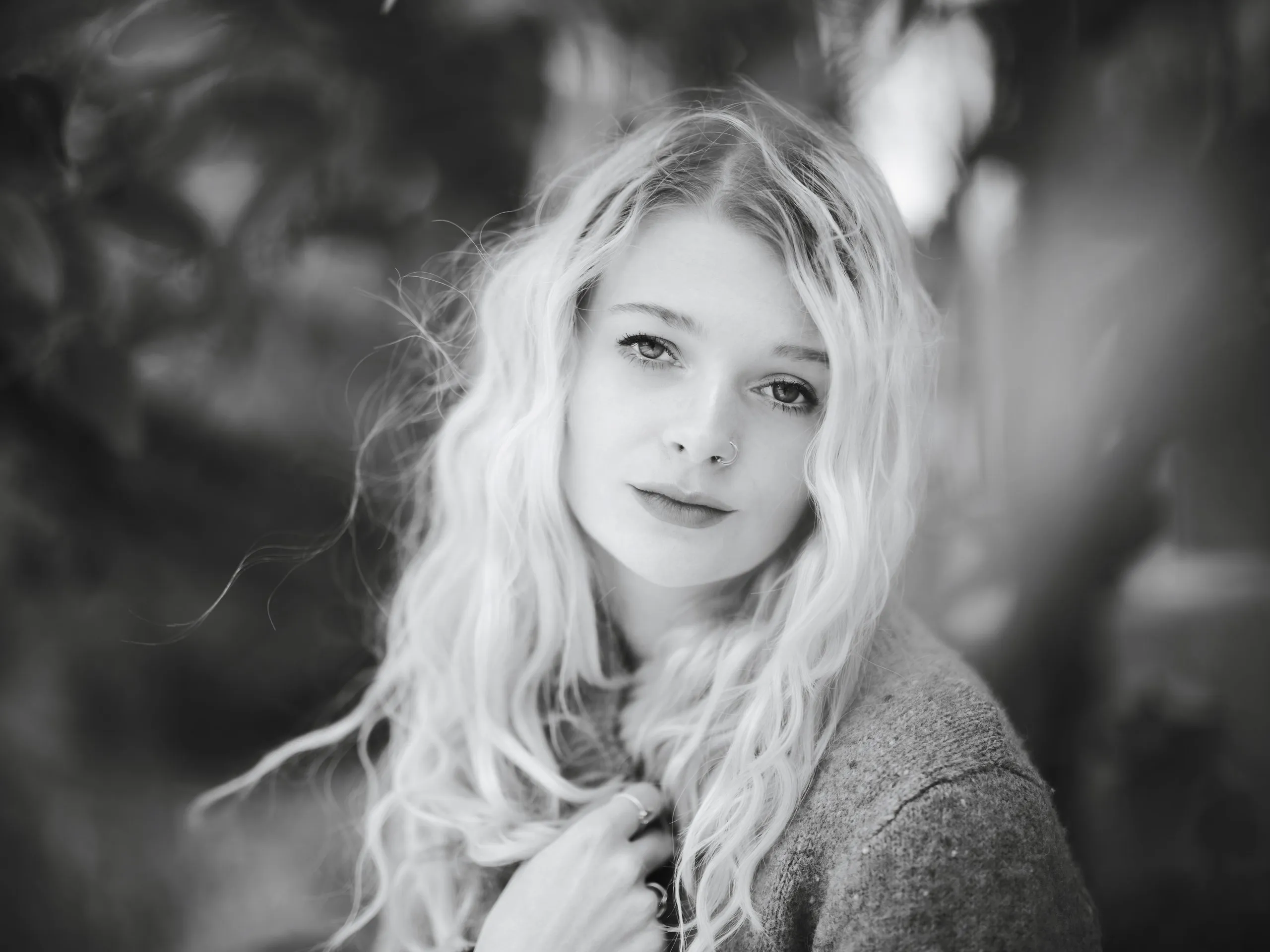 Black & White — image 9