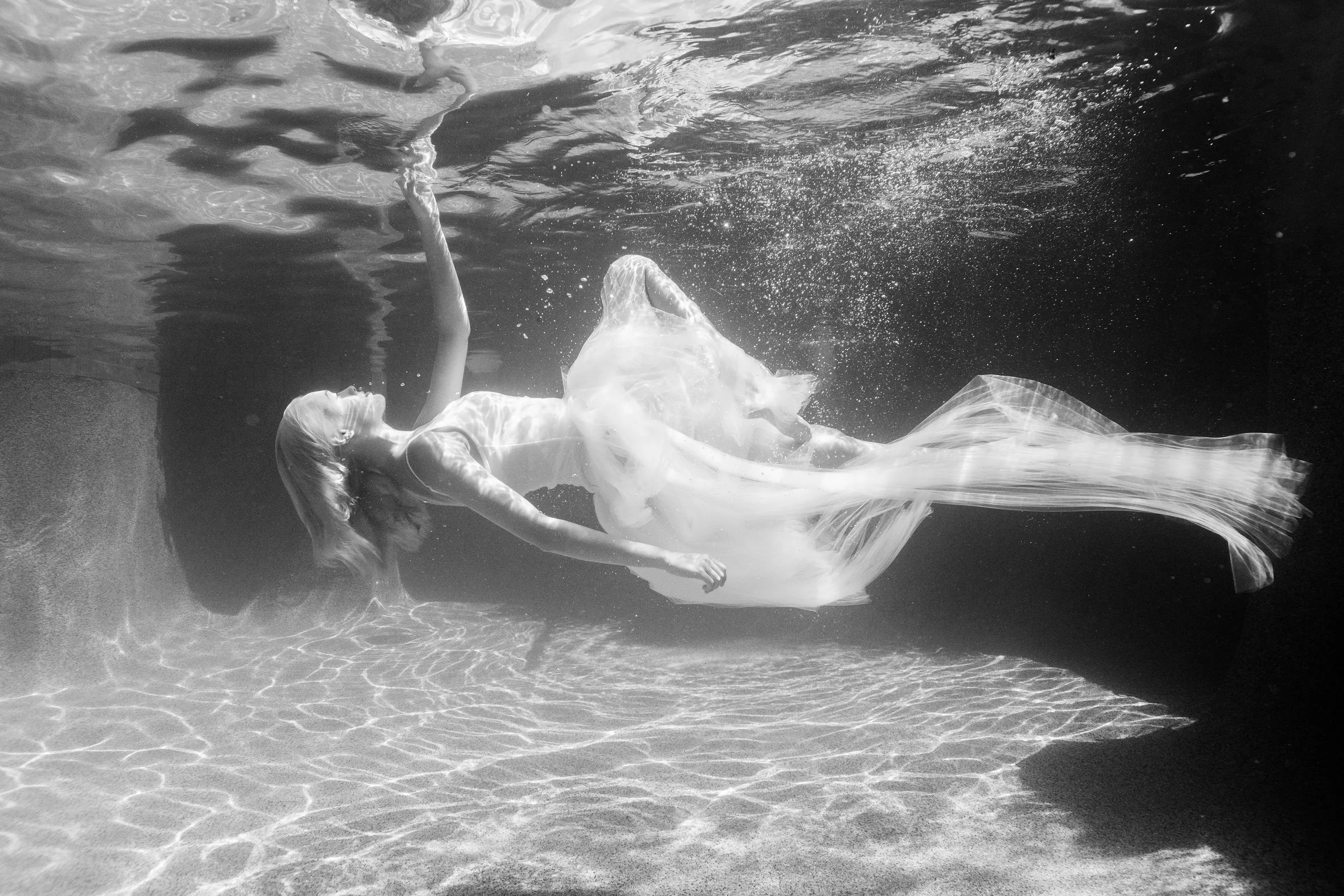 Underwater portrait — image 3