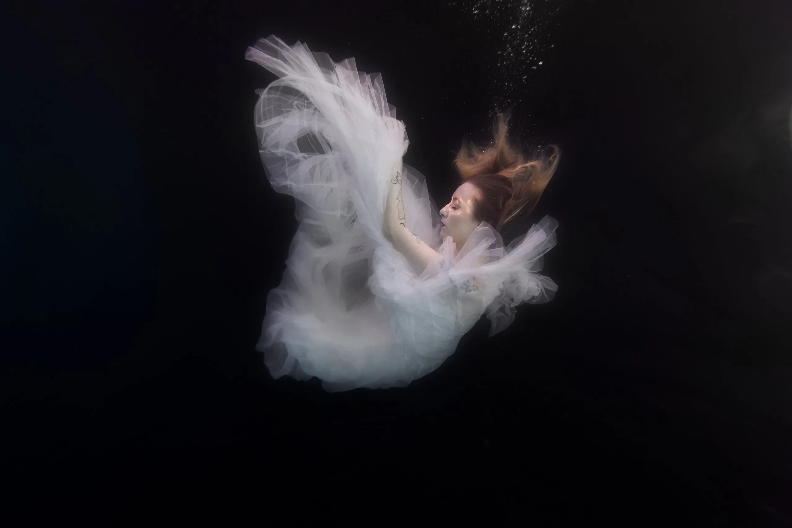 Underwater portrait — image 10